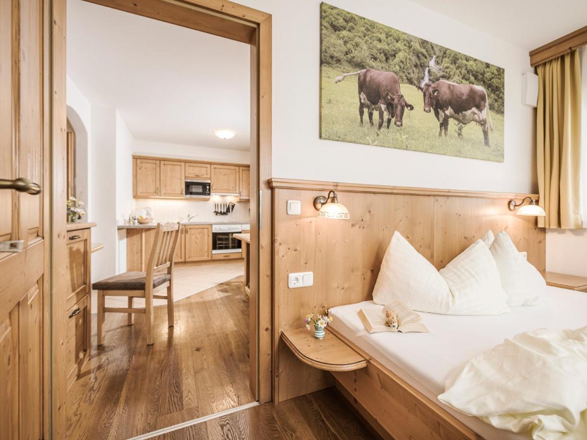 Kinderbauernhof Scharrerhof Hollersbach im Pinzgau Exteriör bild