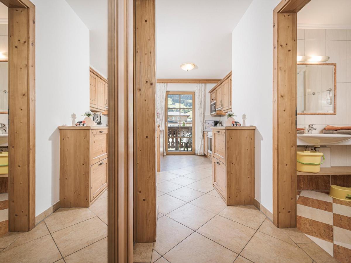 Kinderbauernhof Scharrerhof Hollersbach im Pinzgau Exteriör bild
